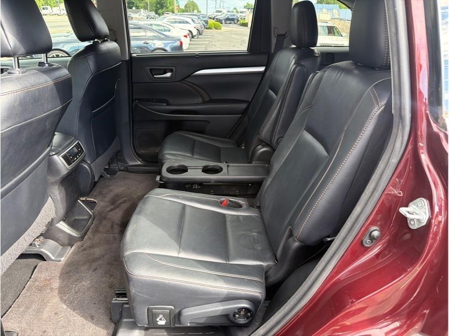 Toyota Highlander  2018