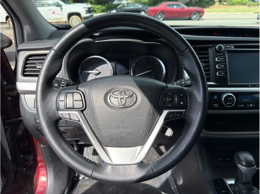 Toyota Highlander  2018