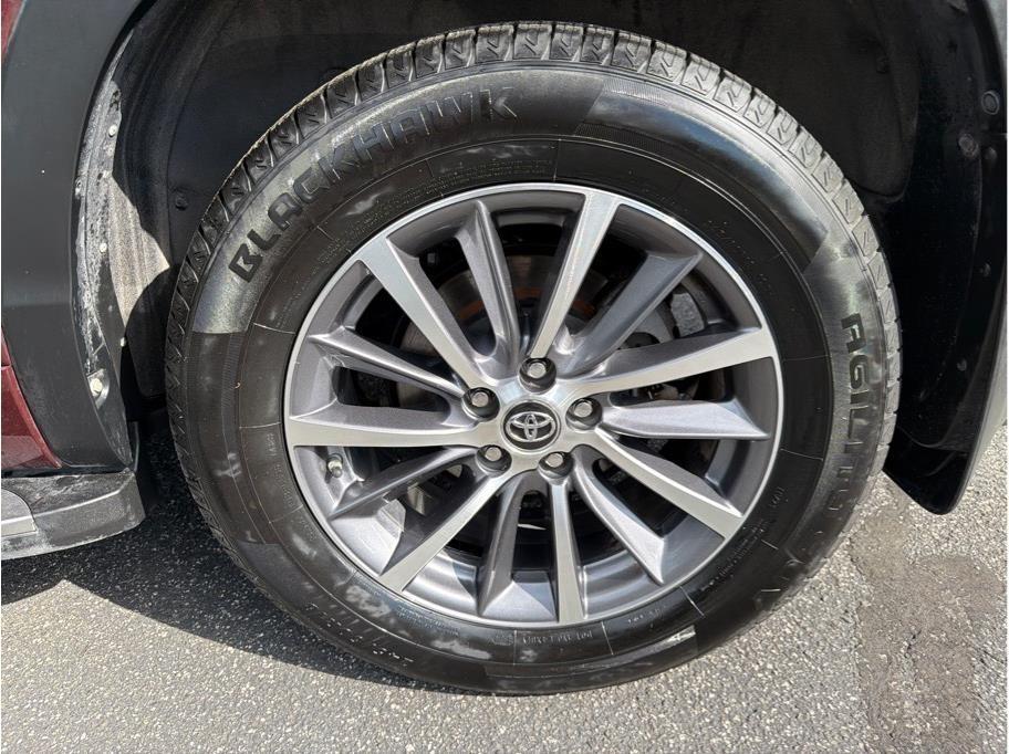 Toyota Highlander  2018