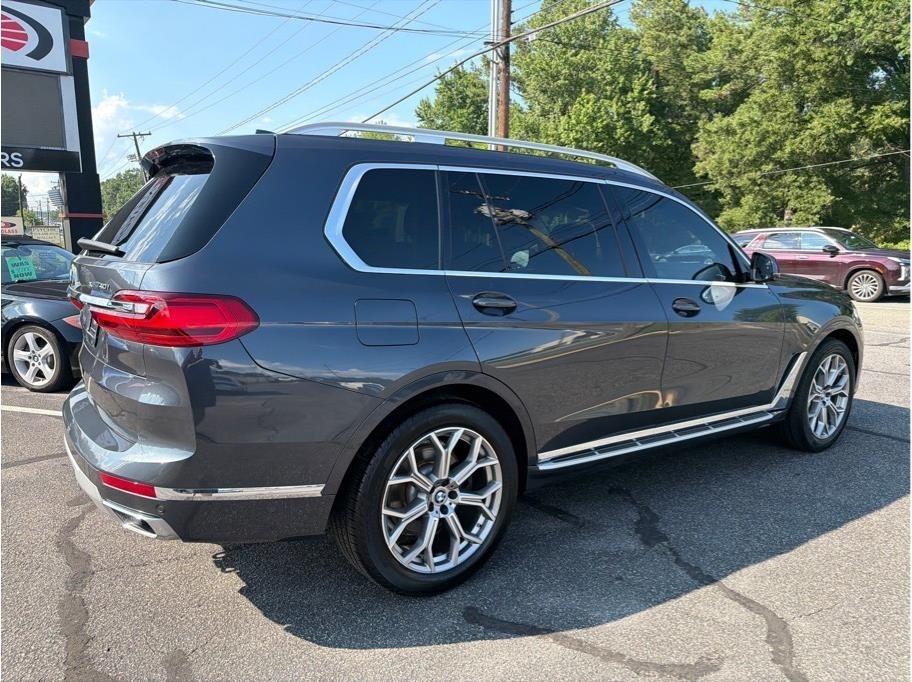 BMW X7  2019