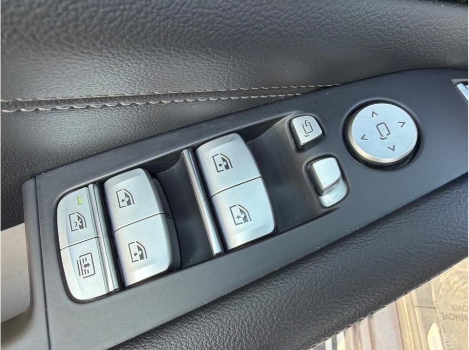 BMW X7  2019