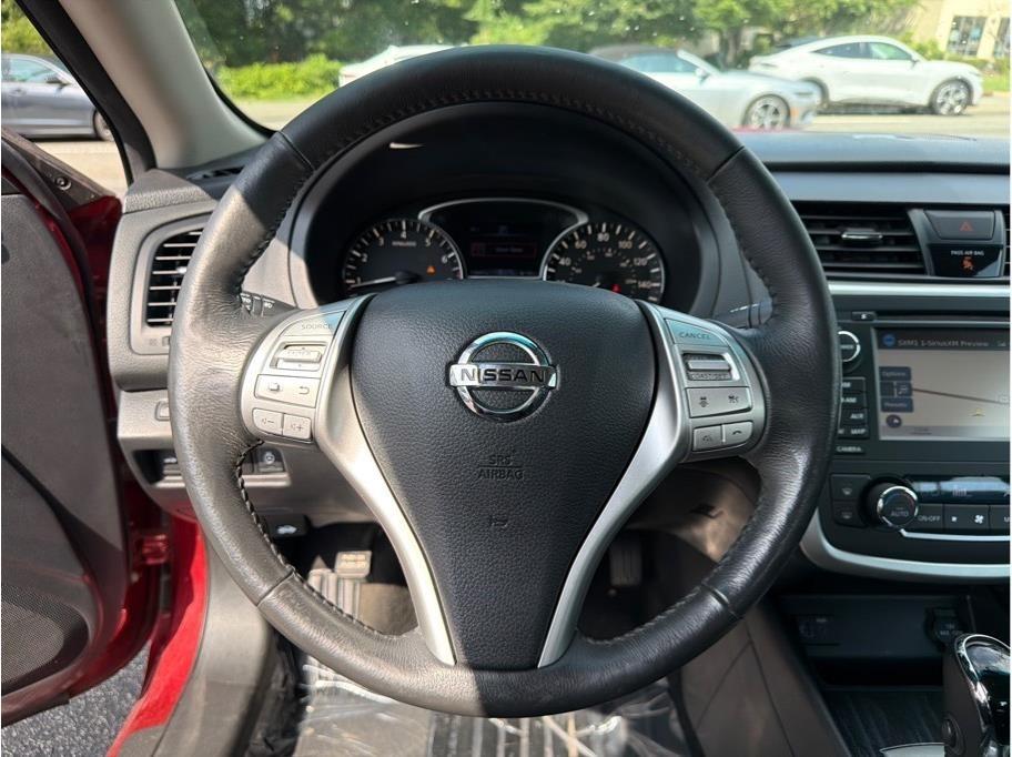Nissan Altima  2017