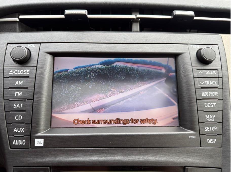 Toyota Prius  2011