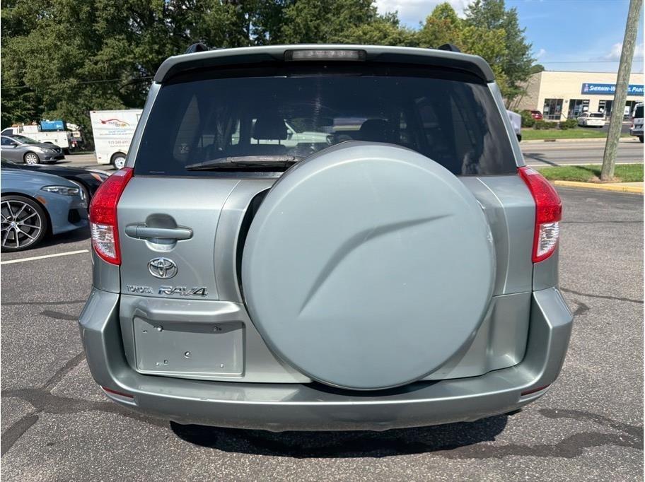 Toyota RAV4  2006