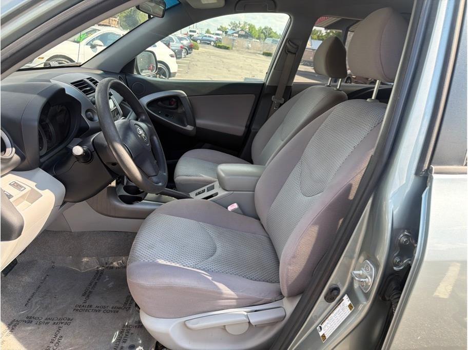 Toyota RAV4  2006