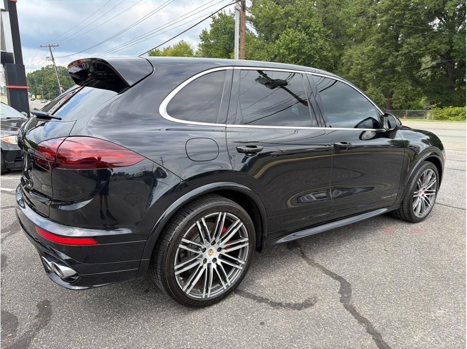 Porsche Cayenne  2016