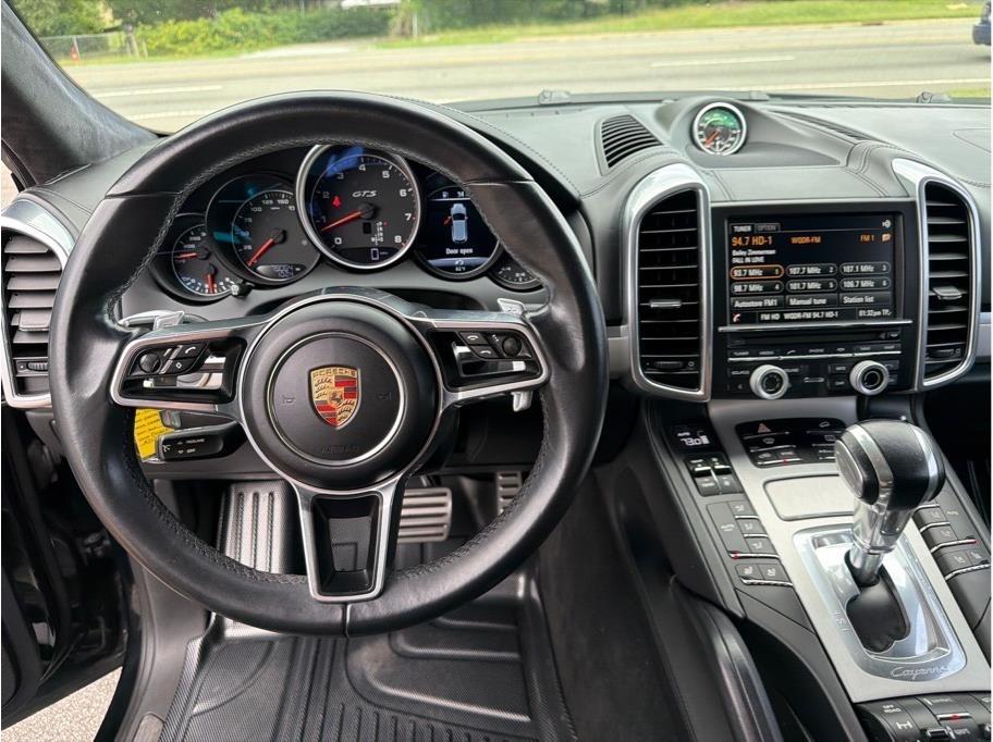Porsche Cayenne  2016