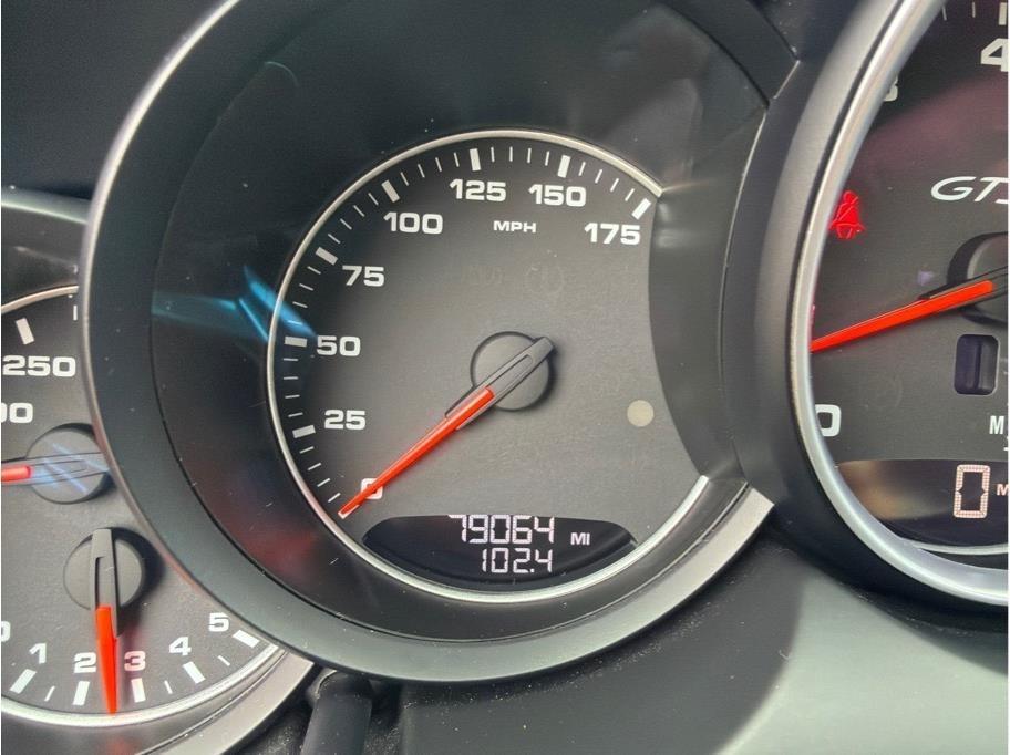 Porsche Cayenne  2016