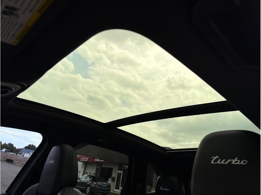 Porsche Cayenne  2016