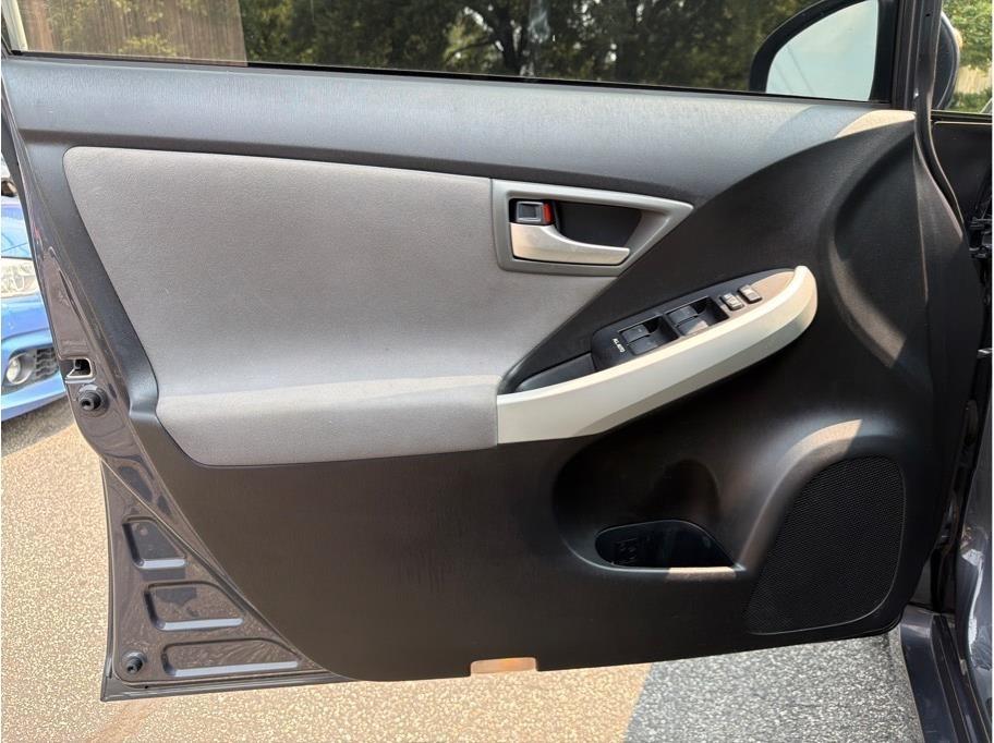 Toyota Prius  2012