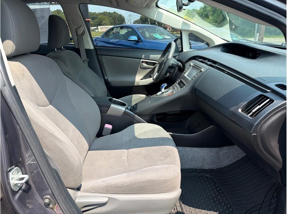 Toyota Prius  2012