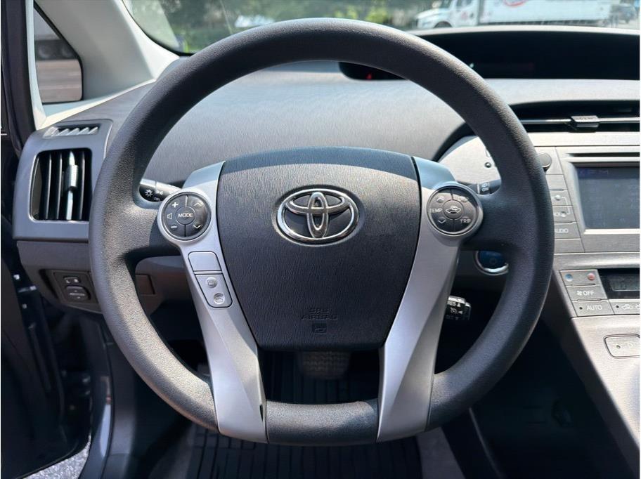Toyota Prius  2012