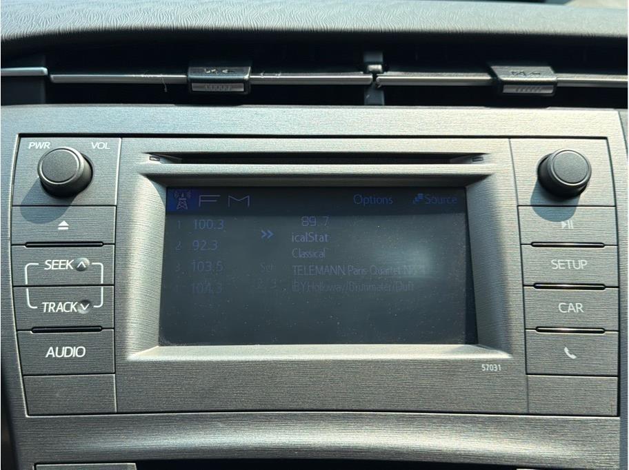 Toyota Prius  2012