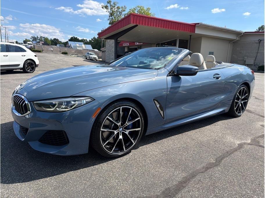BMW 8-Series  2022
