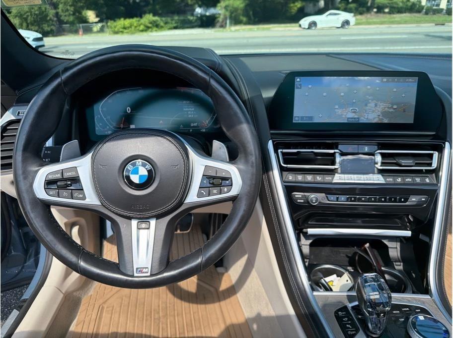 BMW 8-Series  2022