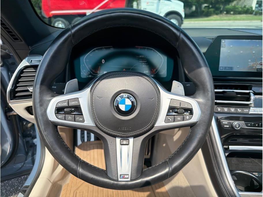BMW 8-Series  2022