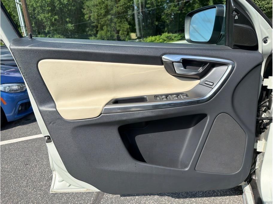 Volvo XC60  2013