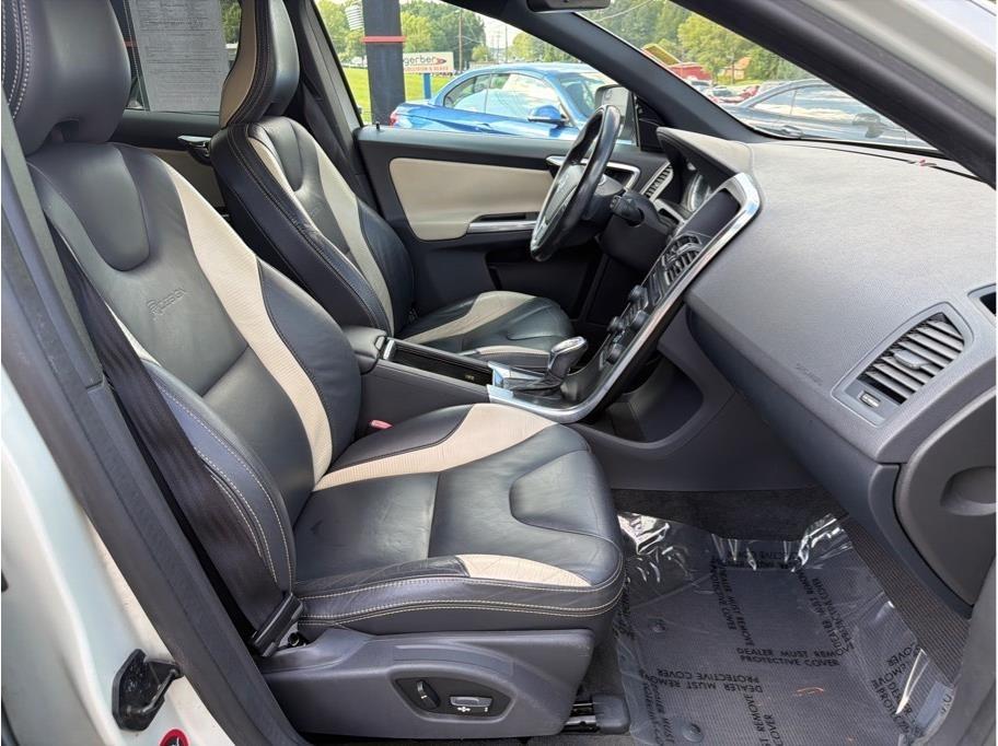 Volvo XC60  2013