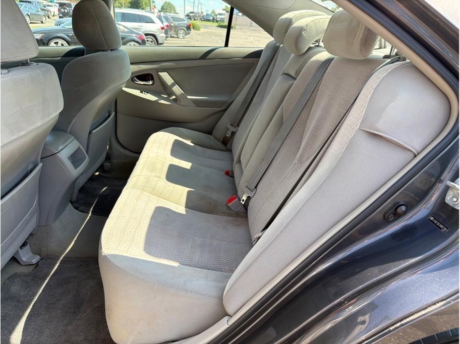 Toyota Camry  2010