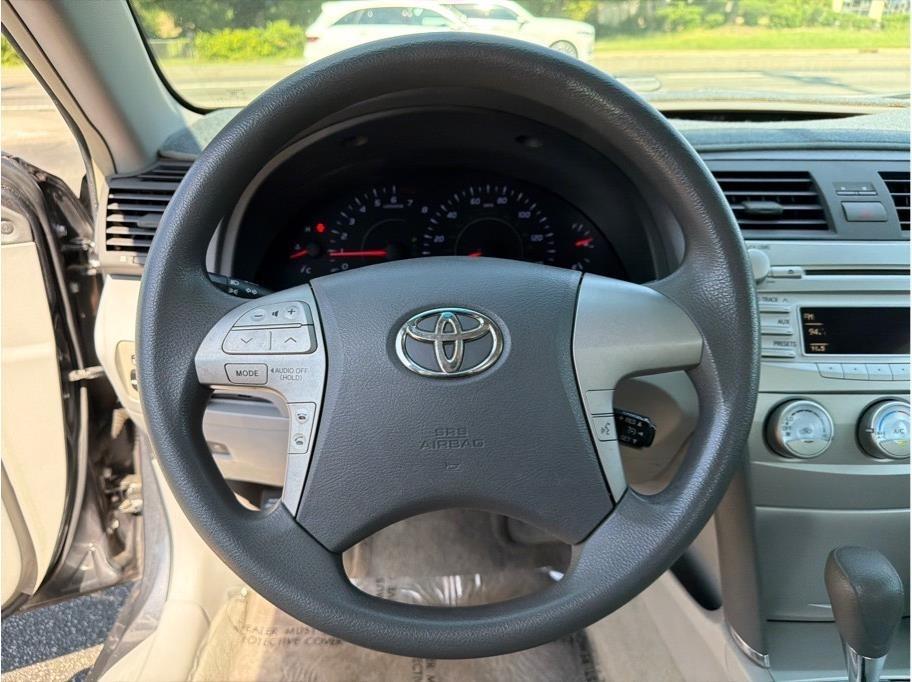 Toyota Camry  2010