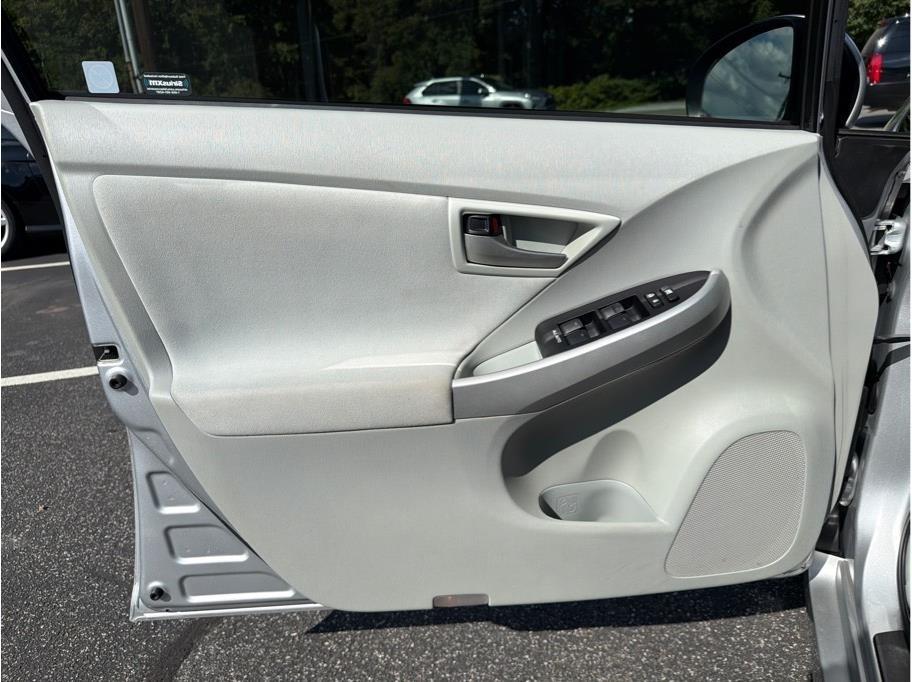 Toyota Prius  2014