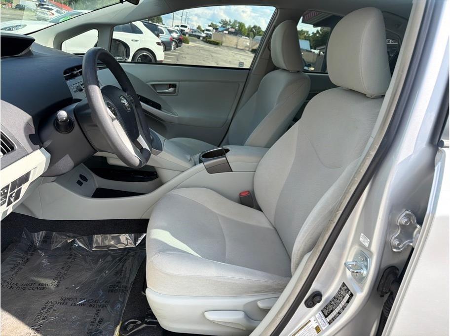 Toyota Prius  2014