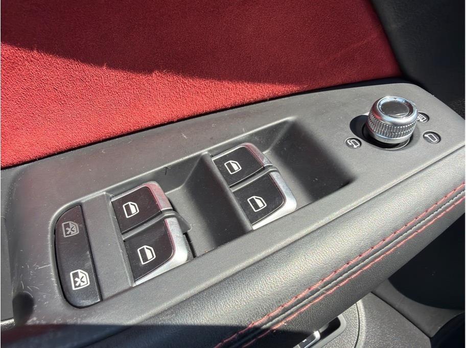 Audi SQ5  2016