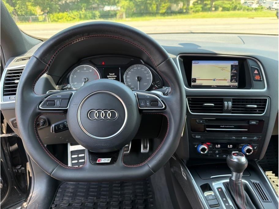 Audi SQ5  2016