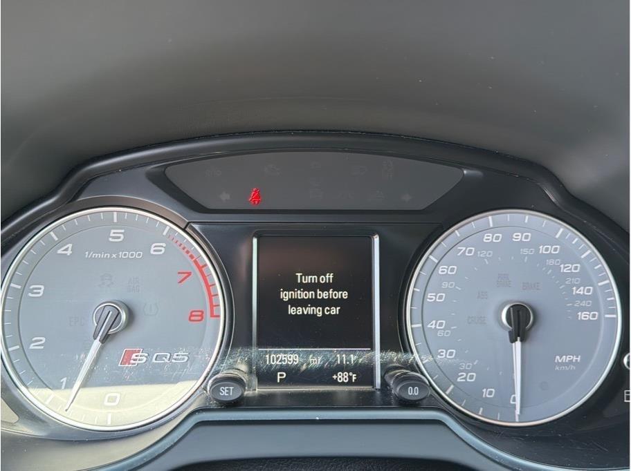 Audi SQ5  2016