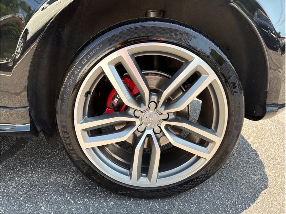 Audi SQ5  2016
