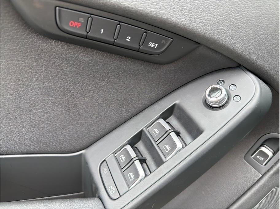 Audi A4  2015