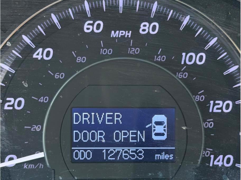 Toyota Camry Hybrid  2011