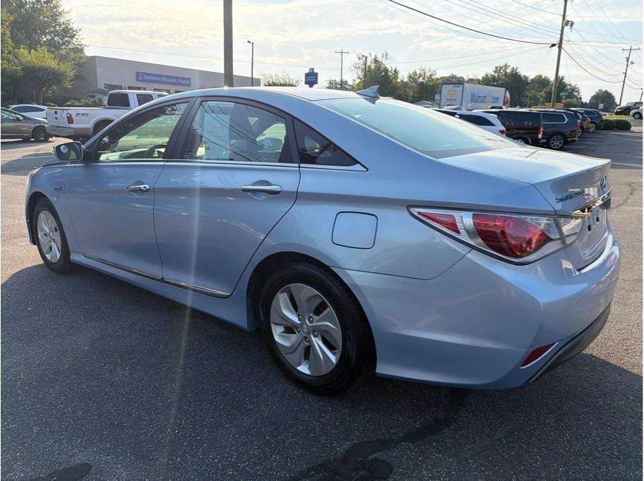 Hyundai Sonata Hybrid  2015