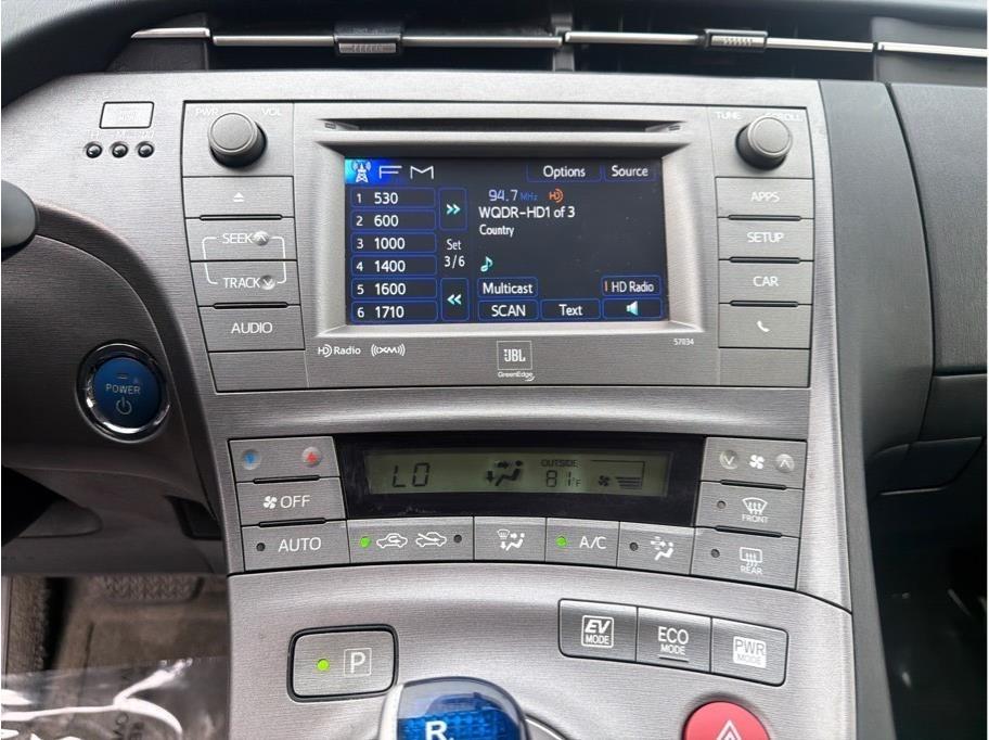 Toyota Prius  2012