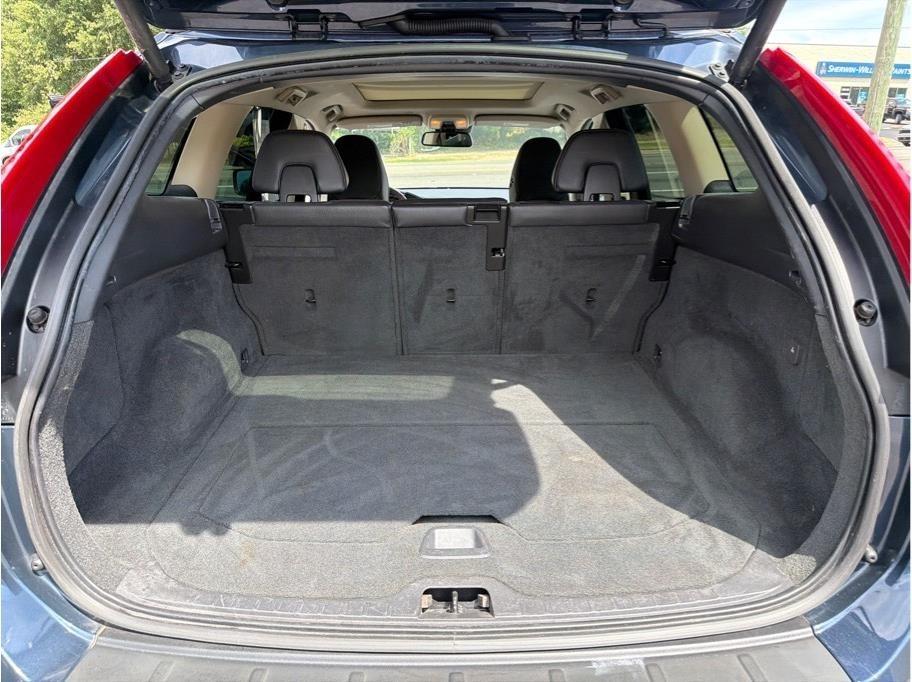 Volvo XC60  2012