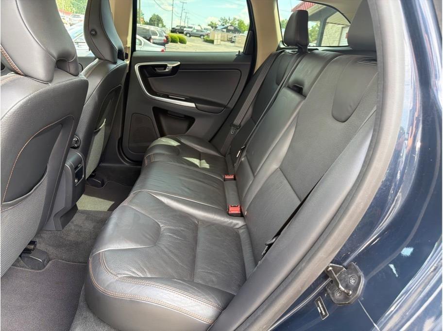 Volvo XC60  2012