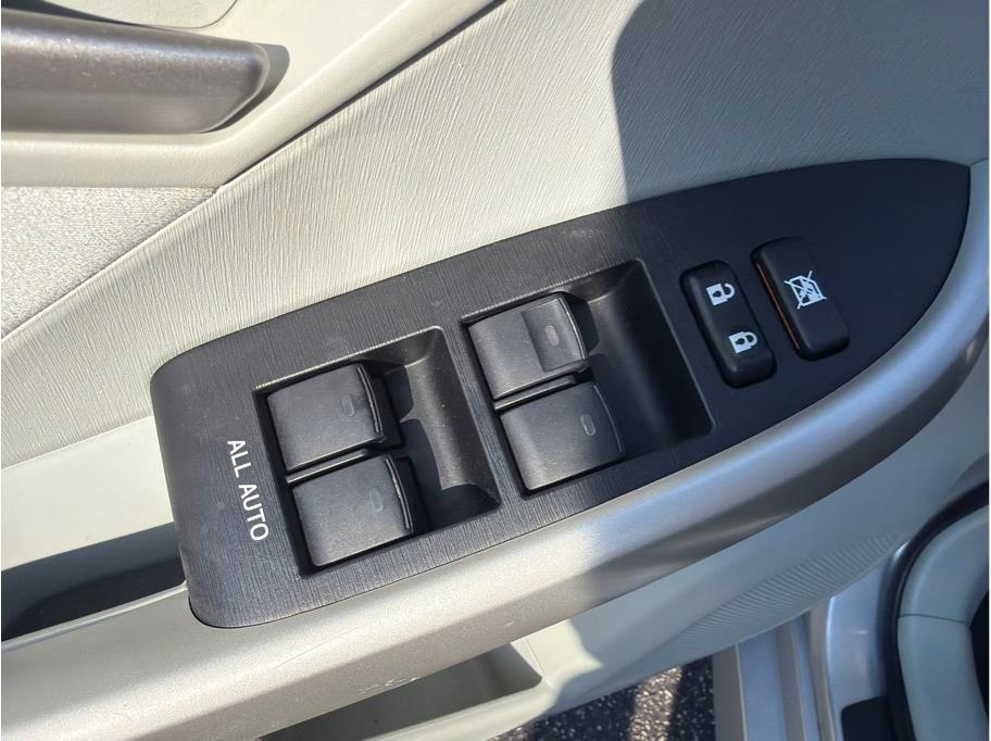 Toyota Prius  2013