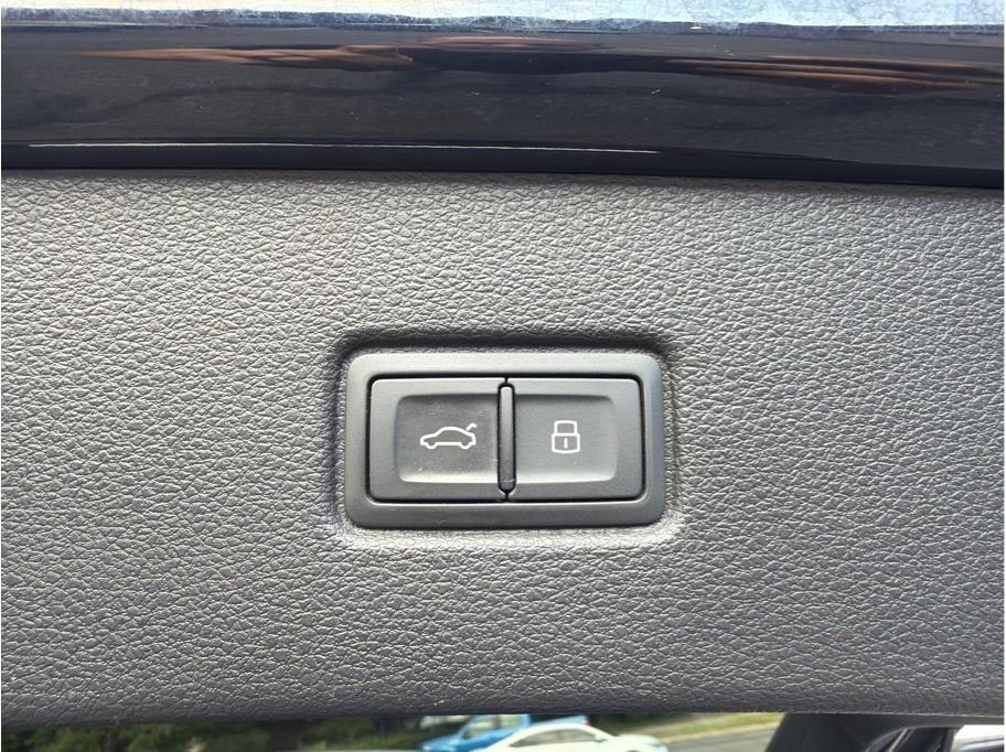 Audi Q7  2017