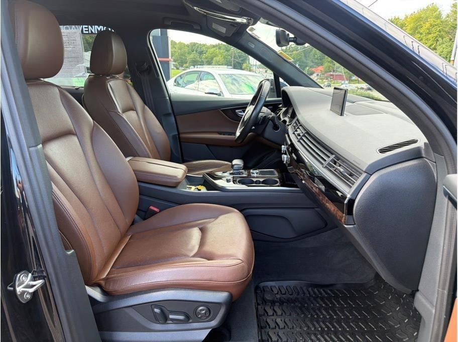 Audi Q7  2017