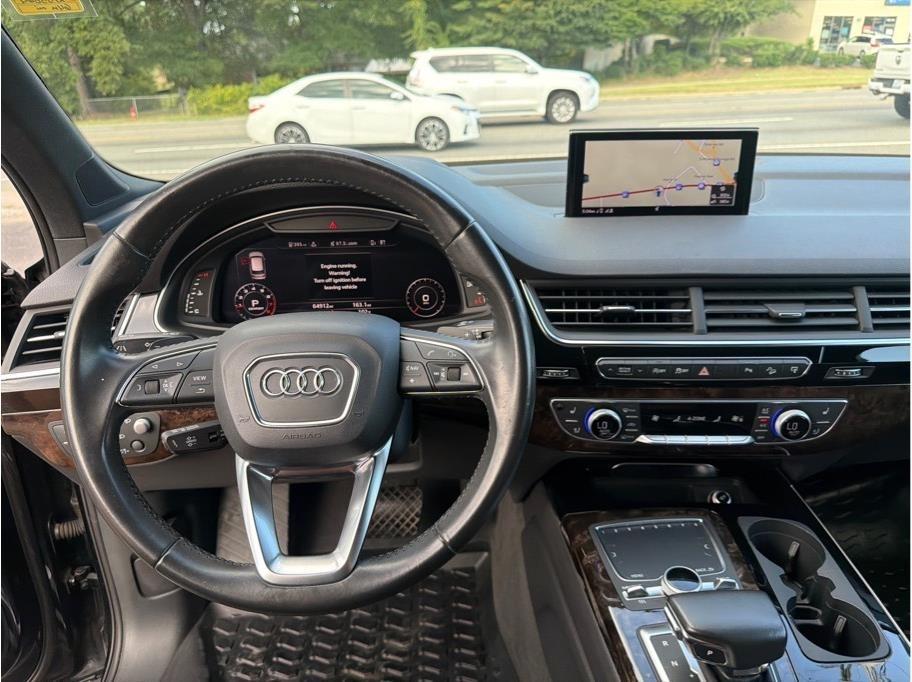 Audi Q7  2017