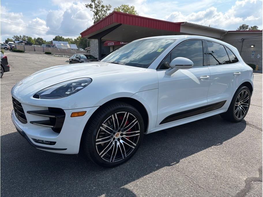 Porsche Macan photo 3