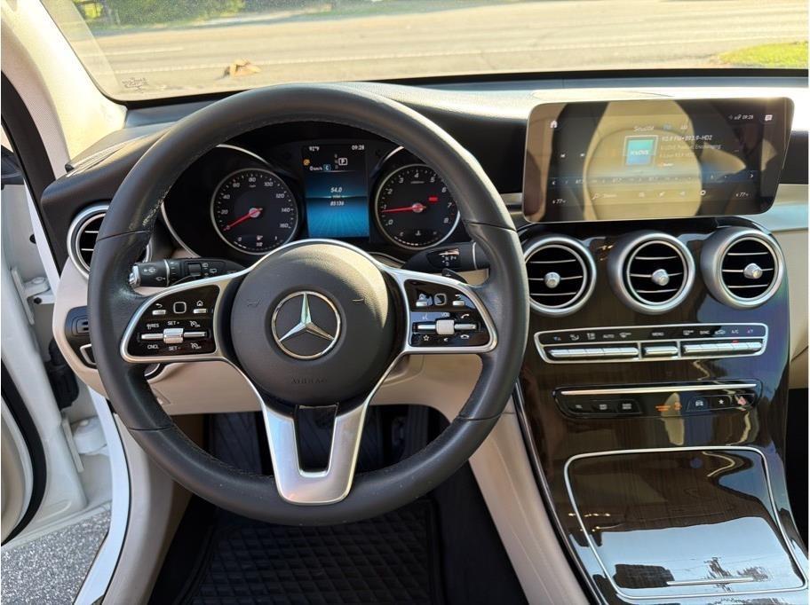 Mercedes-Benz GLC-Class  2021