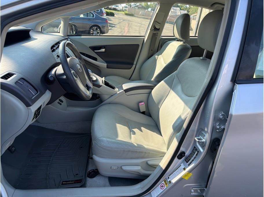 Toyota Prius  2011