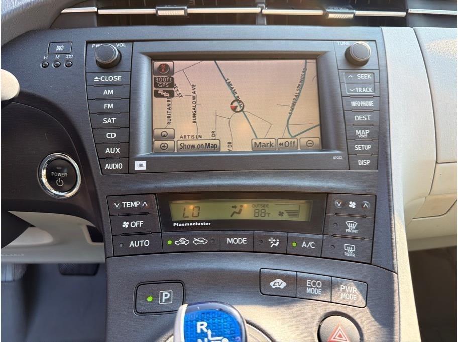 Toyota Prius  2011