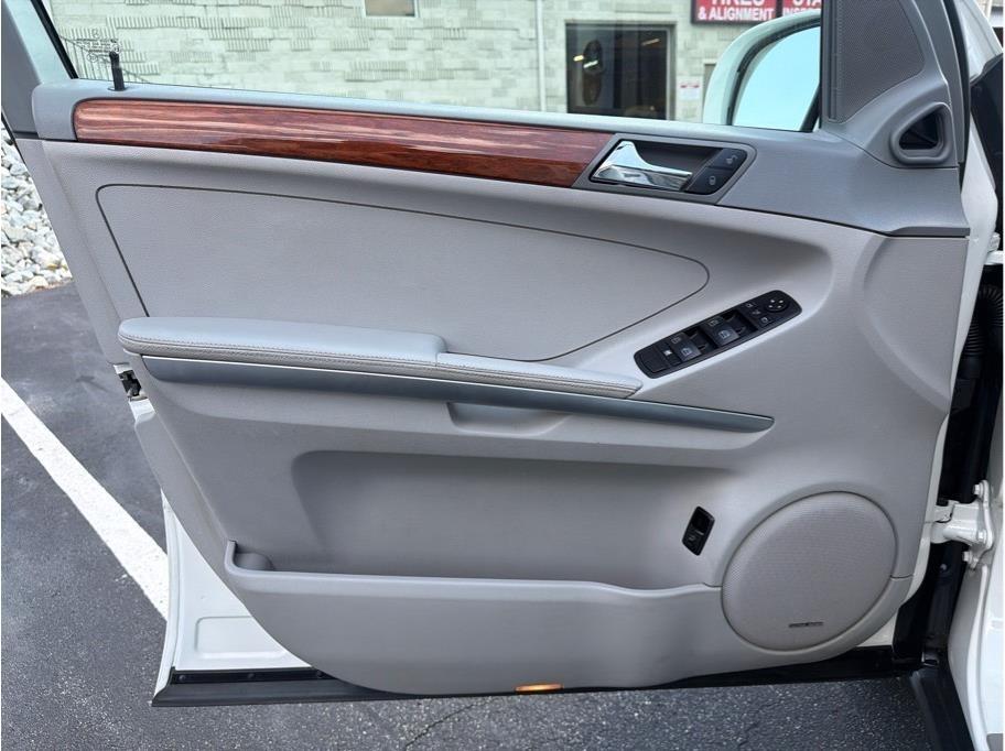 Mercedes-Benz M-Class  2007