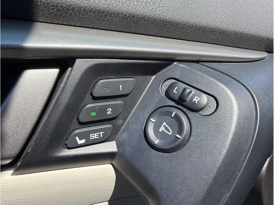Acura TL  2009