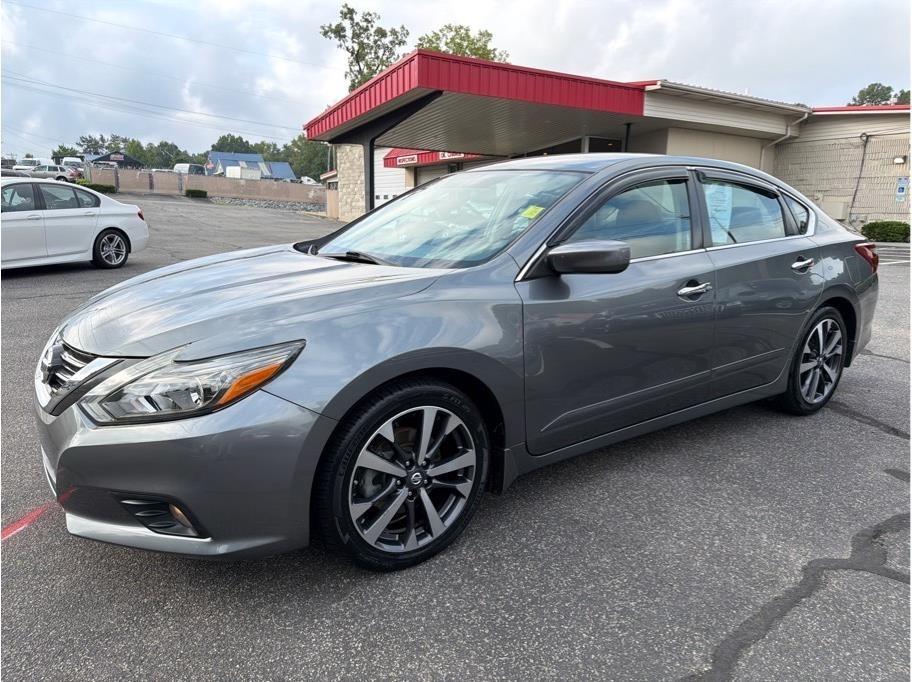 Nissan Altima  2017