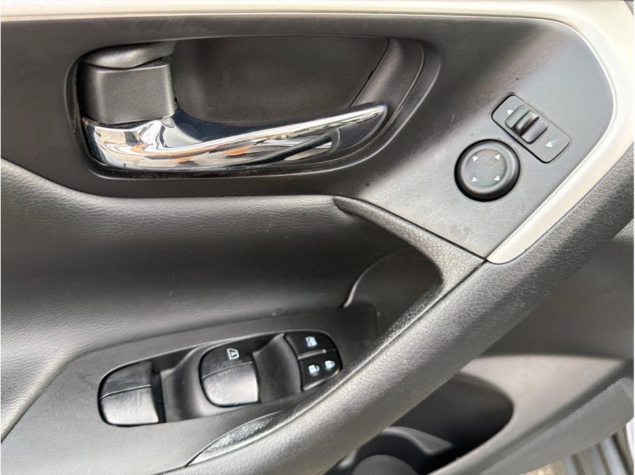 Nissan Altima  2017