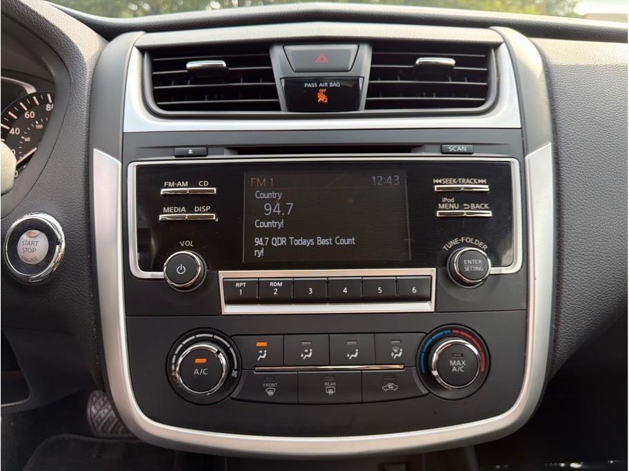 Nissan Altima  2017