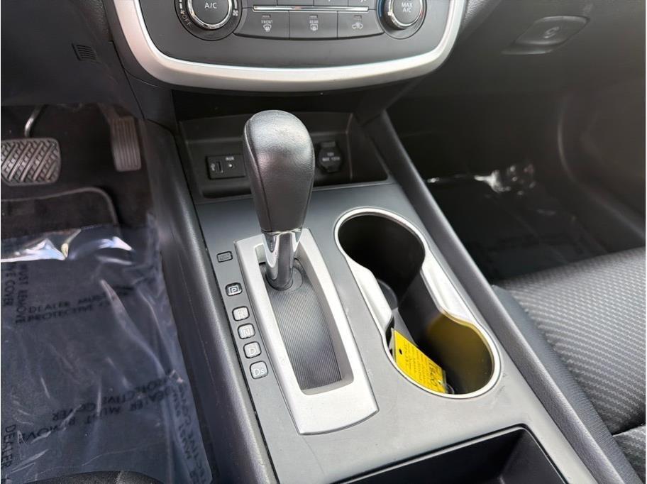 Nissan Altima  2017